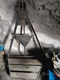 Cavalletto Morsa per Tubi