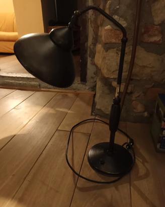 Lampada da tavolo antica 