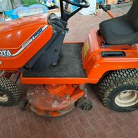 Trattorino rasaerba Kubota t1400h