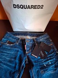 jeans donna DSQUARED2. -80%