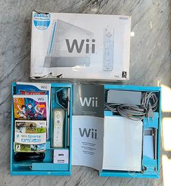 Nintendo Wii Bianca Completa di Giochi e Cavi