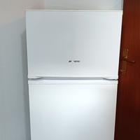 frigorifero con ghiacciaia