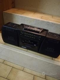 Radio e lettore musicassette anni 70