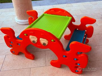 Tavolino dondolo FEBER Fantasma per bambini