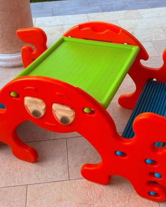 Tavolino dondolo FEBER Fantasma per bambini