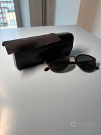 Persol Typewriter Edition – Occhiali + Custodia