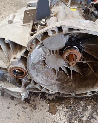 CAMBIO FORD SMAX 2.0 TDCI CODICE 6G9R 7002 CA 6 MA