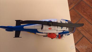 elicottero pari al nuovo 