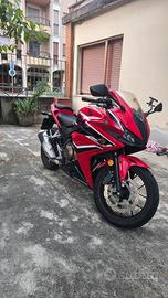 Honda cbr 500r  pochi km