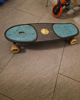 Skateboard Decathlon 2-5 anni+ casco