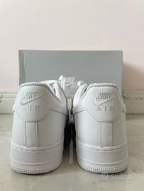 Nike Air Force 1 07  EU42