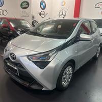 Toyota Aygo 1.0 VVT-i 72 CV 5 porte x-play