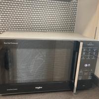 Microonde Whirlpool MCP 349 SL ancora in garanzia