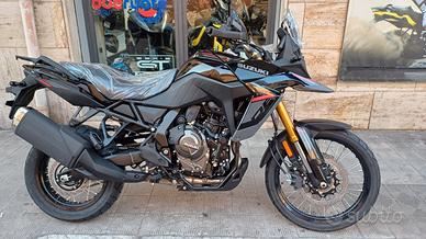 Suzuki V Strom DL 800 De nuovo da immatricolare