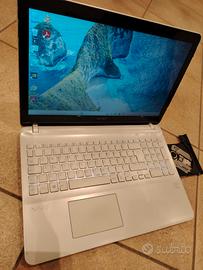 Sony vaio i5 16 GB TASTIERA 5