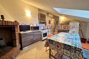 Mansarda trilocale zona nuova Follonica