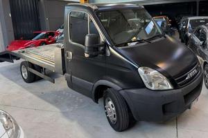 Iveco Daily CARRO ATTREZZI