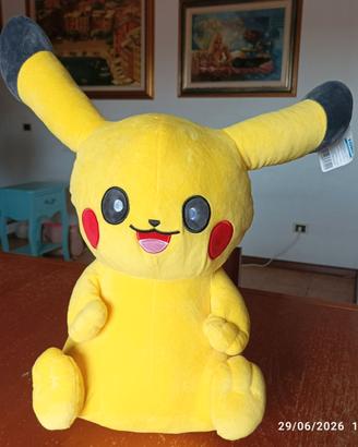 PELUCHE-PUPAZZO PIKACHU TOMY NUOVO 44cm