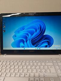 Notebook Sony Vaio i3