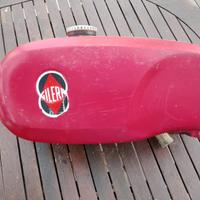 Pezzi Gilera 124 5v Special leggi descrizone