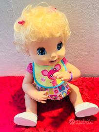 Bambola interattiva Baby Alive anni 2000