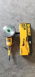 smerigliatrice angolare DeWalt