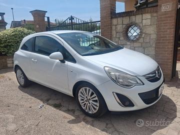 Opel Corsa 1.2 85CV 3 porte GPL-TECH Club