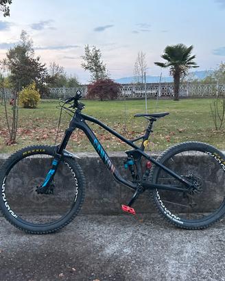 Canyon stive
