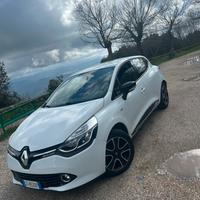 Renault Clio 1.5 dCi 75cv Limited – 2015 – 5 porte