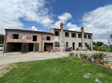 VILLA SINGOLA A ROVIGO