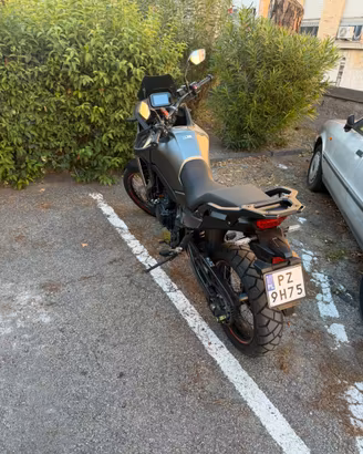 Honda transalp 750