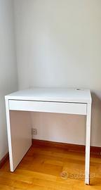 Scrivania MICKE IKEA – Bianca