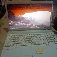 PC portatile sony vaio intel i3 