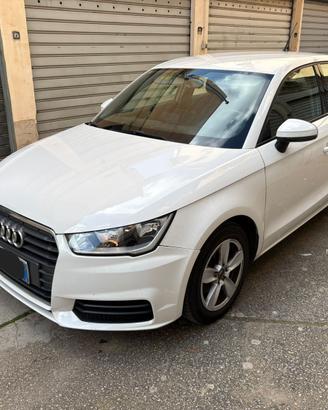 Audi A1 1.6 TDI 116 cv 5 porte