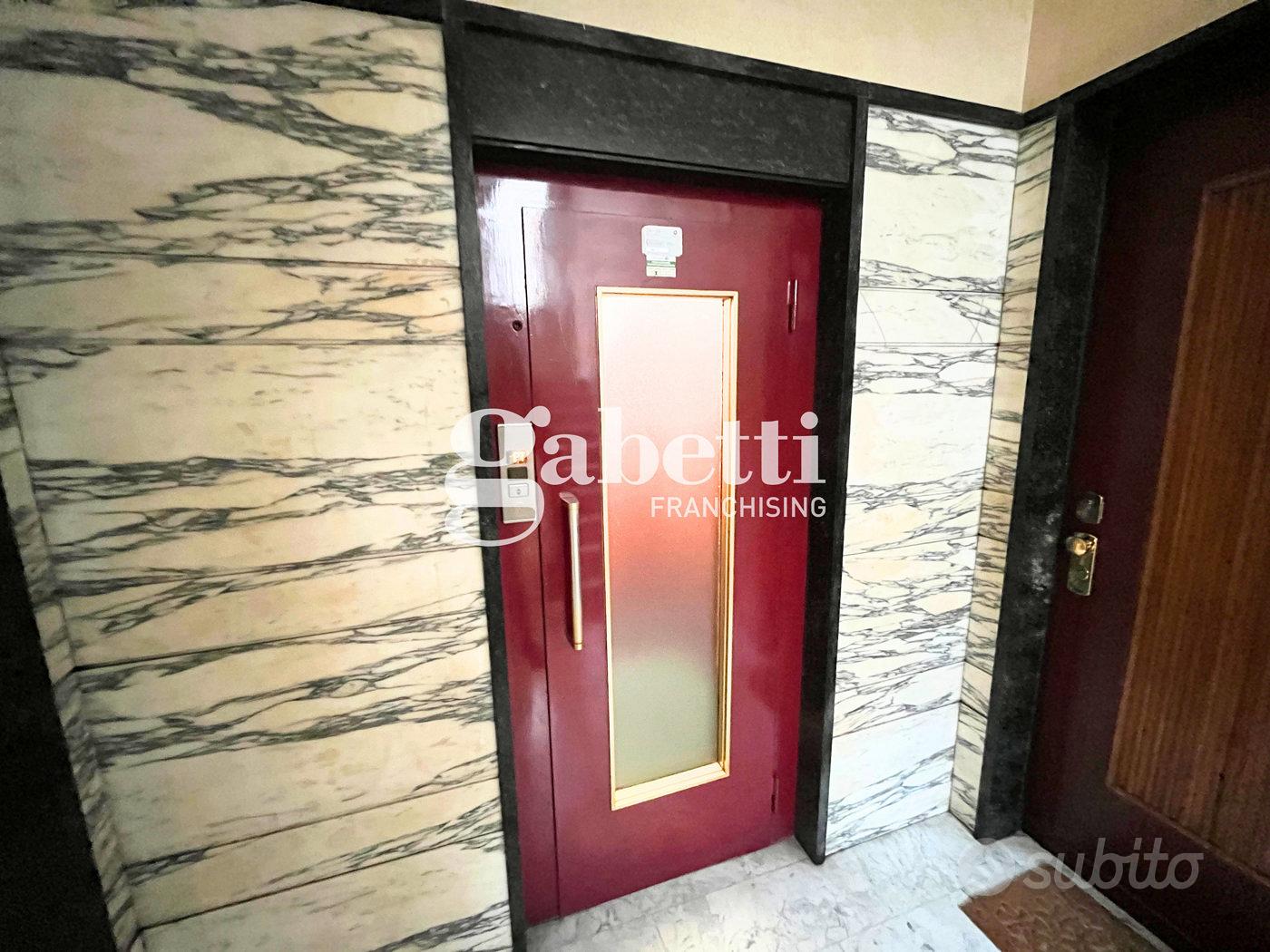 Apartment in Torino, Santa Rita, Circoscrizione 2 - Altro