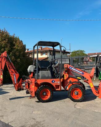 P103 Mini terna Eurocomach 215K SEMI NUOVA CON 800