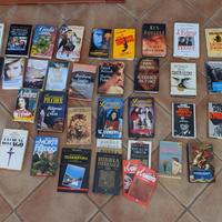 Blocco di oltre 60 libri