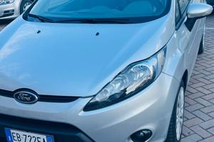 FORD Fiesta 3ª serie - 2010