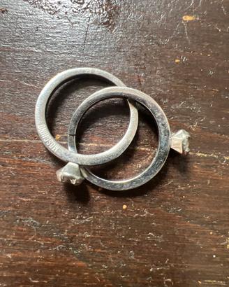 Anello moschino