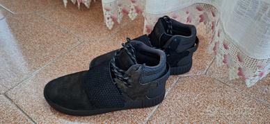 Adidas Tubular nere n. 41,5