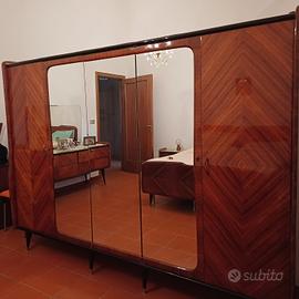 Camera da letto in radica lucida