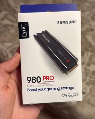 Samsung 980 PRO 2TB con Dissipatore