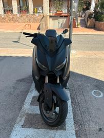 Yamaha x-max 300