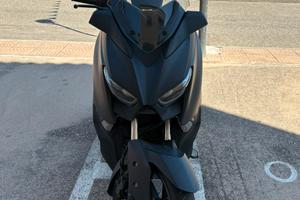 Yamaha x-max 300