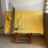 Tavolo per disegno tecnico con tecnigrafo