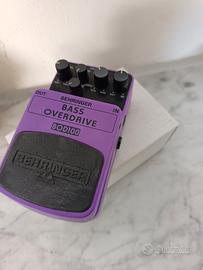 pedale Behringer effetto basso