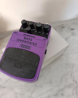 pedale Behringer effetto basso