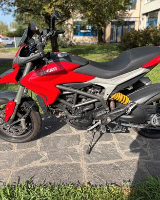 Ducati Hypermotard 821 HYPERSTRADA