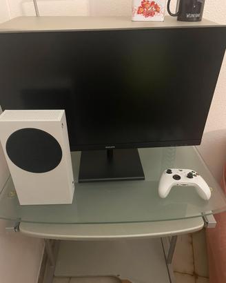xbox one series S; Pad; Monitor