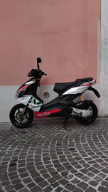Aprilia SR 50
